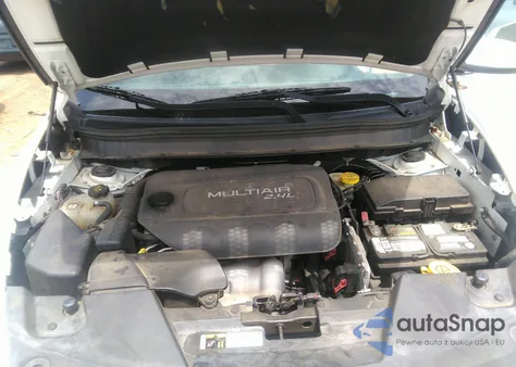 2015 Jeep Cherokee Latitude из США, поврежденный, VIN 1C4PJMCB5FW614872